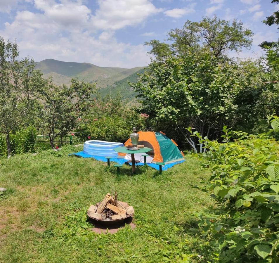 Hayi Tun Guest House Goris Exteriér fotografie