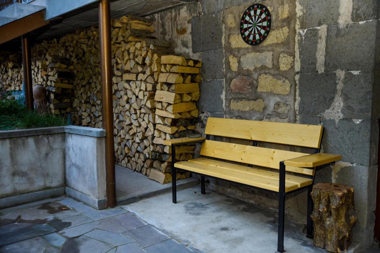 Hayi Tun Guest House Goris Exteriér fotografie