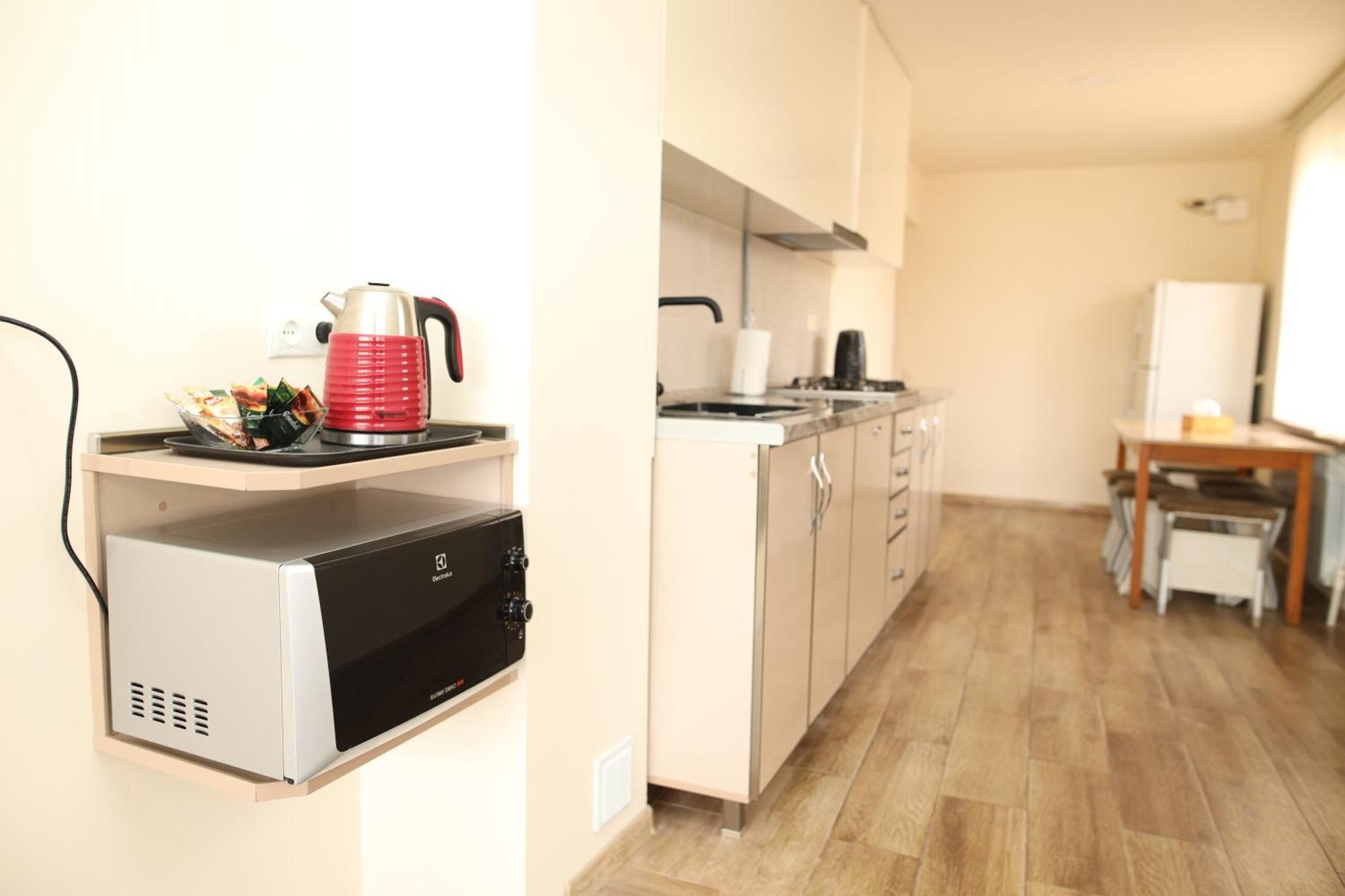 Hayi Tun Guest House Goris Exteriér fotografie