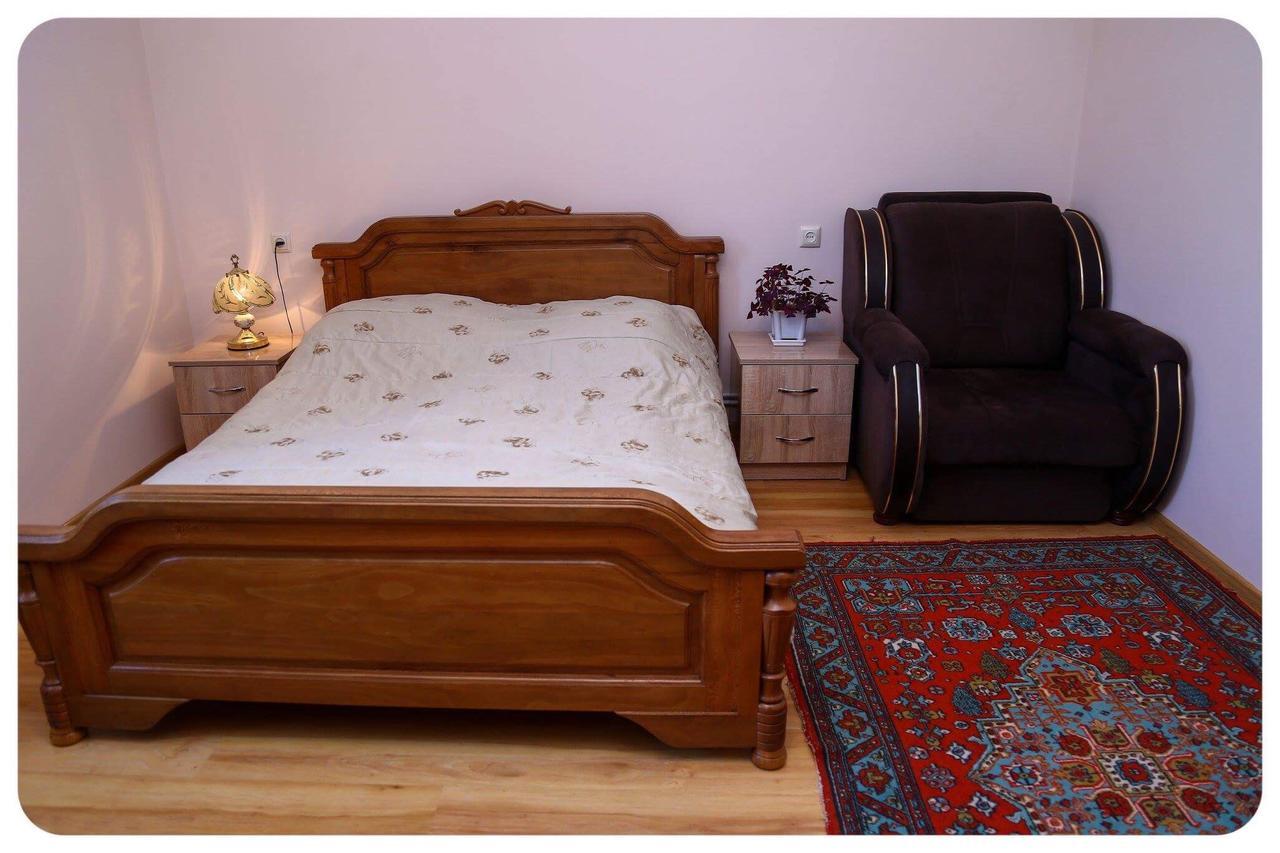 Hayi Tun Guest House Goris Exteriér fotografie